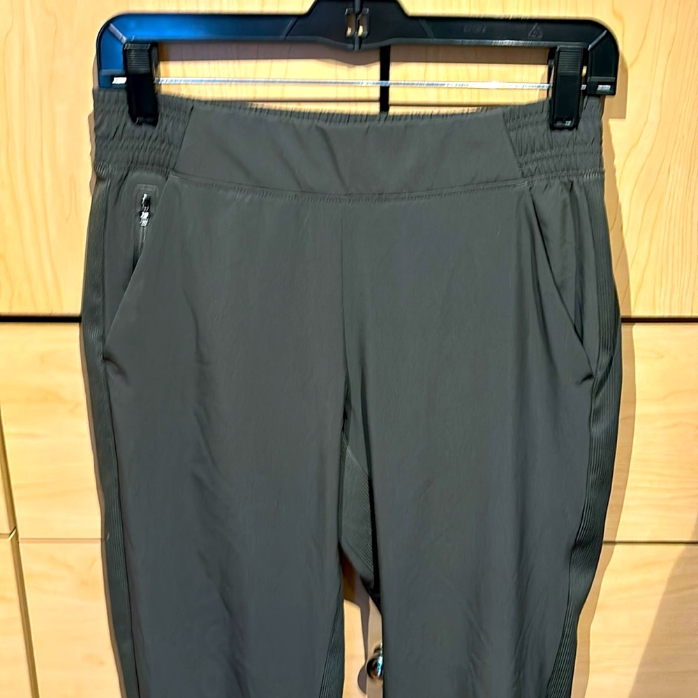 Athleta, Brooklyn Jogger, 4P, Olive